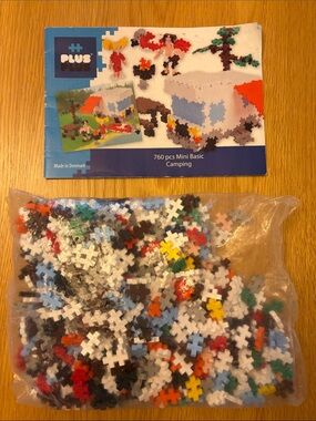 PLUS PLUS Mini Camping Set - 760 pieces! Age 5-12 years